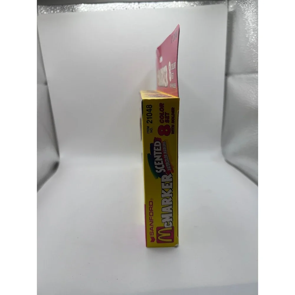 McDonald's McMarker Set Of 8 Scented Watercolor Markers W Holder 1994 NOS (2)